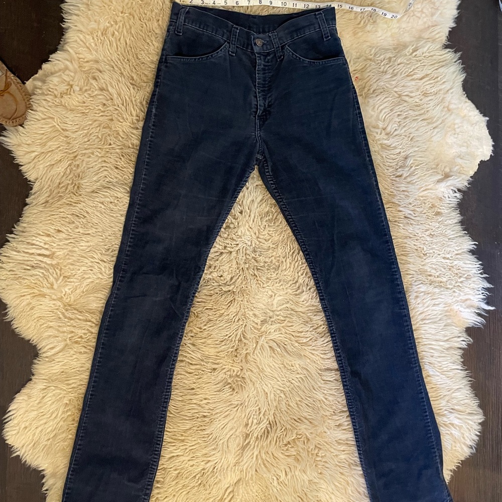 Vintage Navy Blue Levi’s Straight Leg Corduroys